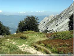 Toscana. Alpi Apuane. P vej ned fra Rifugio Rossi [Klik for et strre billede]