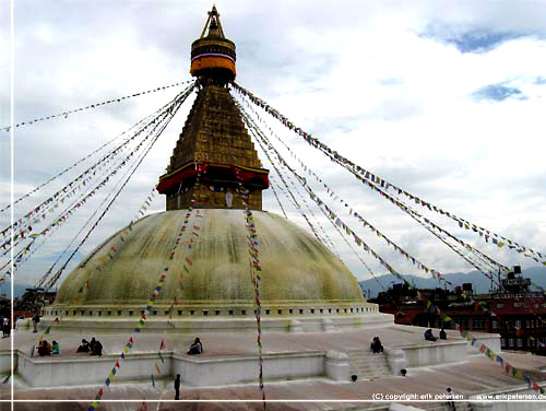 Nepal. Kathmandu. Bouddhanath stupaen. Den store stupa