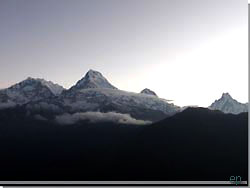 Nepal. Annapurna 1, Annapurna South, Annapurna III og Machapuchare [Klik for et strre billede]