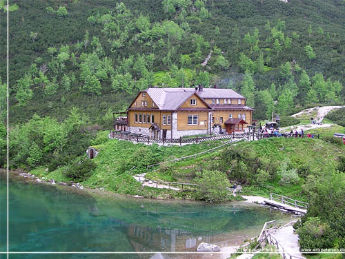 Slovakiet. Bjerghytten, eller refugiet, Chata pri Zelenum plese (1551 m)