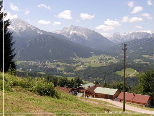 Tyskland. Berchtesgadenland. Et kig ud over landskabet fra Sonneck