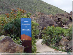 Gran Canaria. Indgangen til den Arkæologiske Park i Arteara [Klik for større foto]