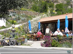 Gran Canaria. Restauranten i Ayacata (1290 moh), hvor bussen stopper