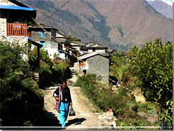 Nepal. Det hedder altsammen Ghara her omkring, men dette er mere Ghara [Klik for et strre billede]