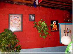 Nepal. Foto fra en lille familiedrevet restaurant i Phokara [Klik for et større billede]
