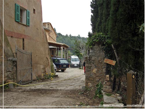 Mallorca. Ruten gr lige igennem Finca can Gamundi, hvor der pauses