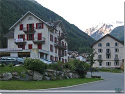 TMB. Relais du Mont-Blanc i Trient kl 6.30 en morgen i juli