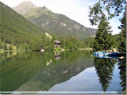 TMB. Champex Lac, sen ved byen Champex, Valais, Schweiz