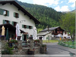 TMB. Chalet Lavachy og Chalet Mont Dolent i Lavachy