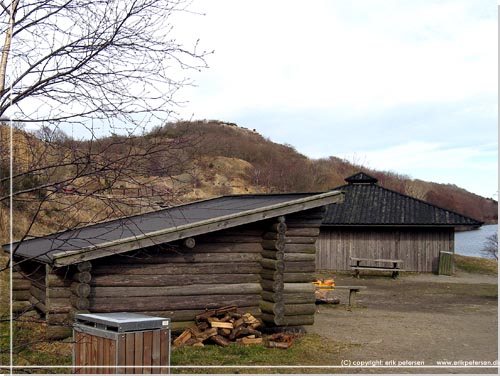 Bornholm. Shelter pladsen ved Opalsen og Hammers