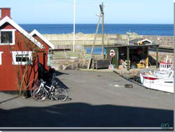 Bornholm. Den lille havn i Sandvig  [Klik for et strre billede]