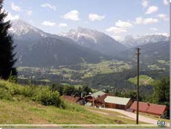 Tyskland. Berchtesgadenland. Et kig ud over landskabet fra Sonneck [Klik for et strre billede]