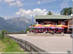 Tyskland. Berchtesgadenland. Gasthof Hochlenzer med panorama udsigt [Klik for et strre billede]
