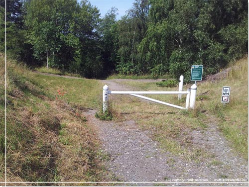 Indgang til Hedeland Naturpark fra Tranemosevej