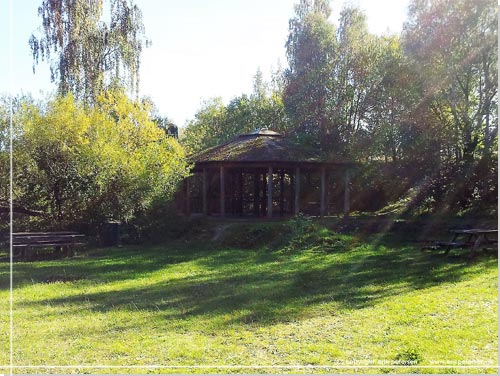 Hedeland. Denne smukke pavillion er et 'kryb i ly hus'