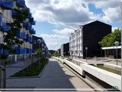 Magleparkstien med akvædukten i midten