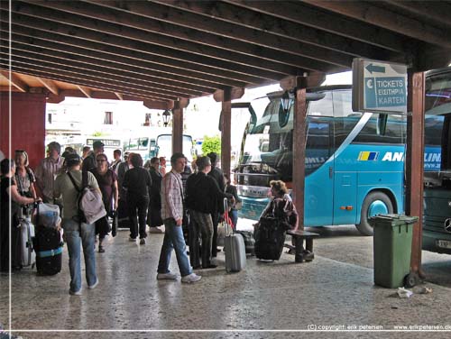 KTEL busstation. Det er her de grnne busser afgr fra. Langdistance busserne til bl.a. Iraklion, Rethymnon